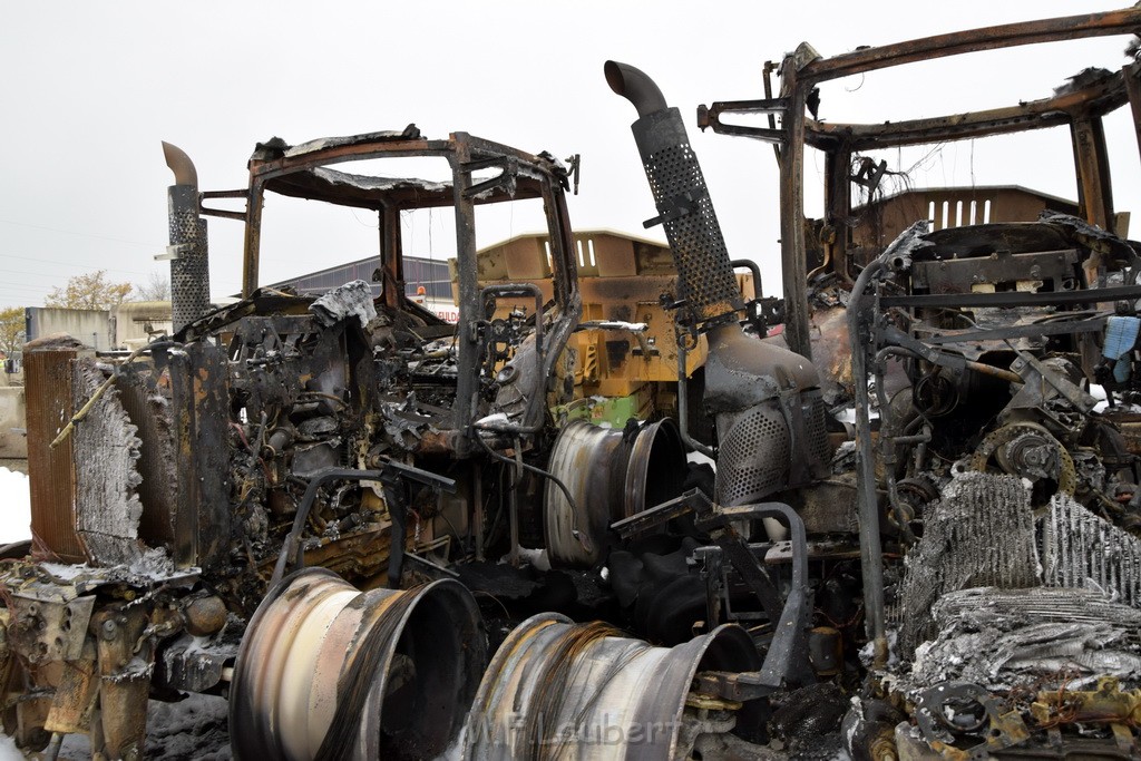 Grossbrand Kerpen Sindorf Daimlerstr P100.JPG - Miklos Laubert